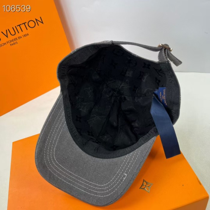 Fashion hat for women men ,no box. HX25-1