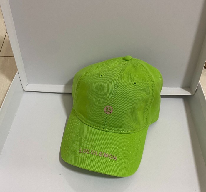 Fashion hat for women men ,no box. HX15-39-56