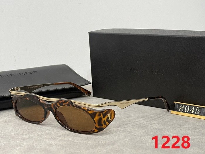 Blue light blocking sunglasses with the box and case ,G25-1226-1230