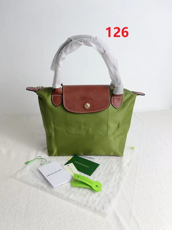 Nylon bag，budget,size 23x14x22cm or 28x15.5x26.5cm or 31x19x30cm, B28-123-151