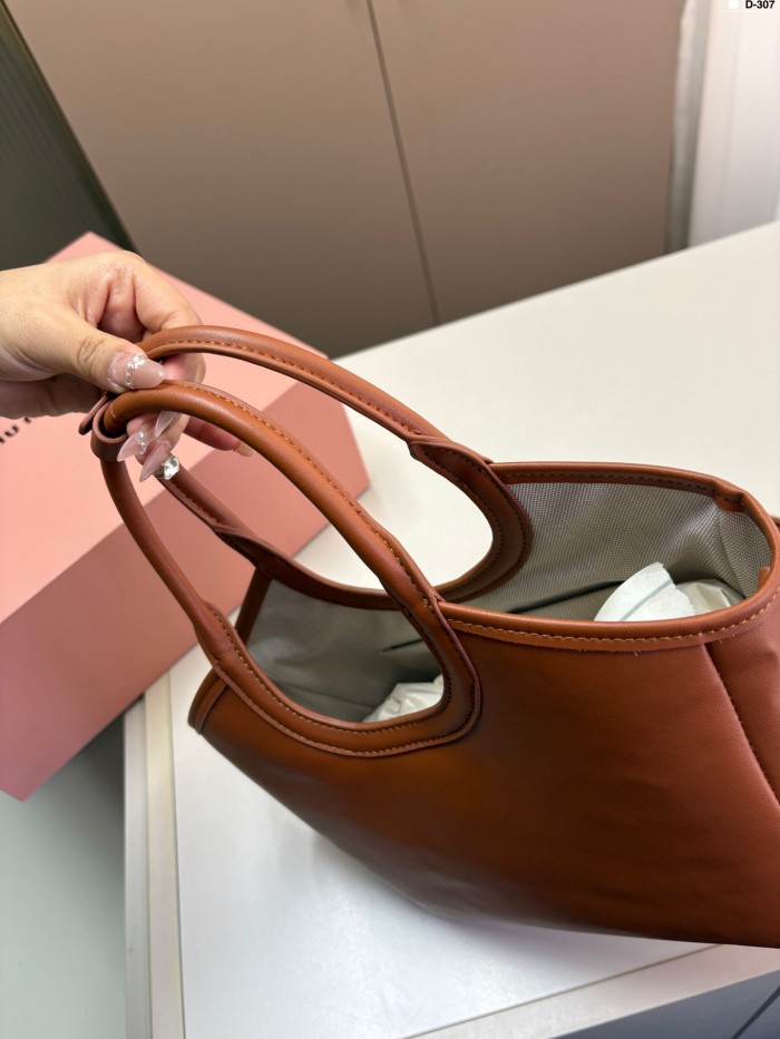 Split leather bag ,3A ,size 22x17cm,no box,  B75-199-203