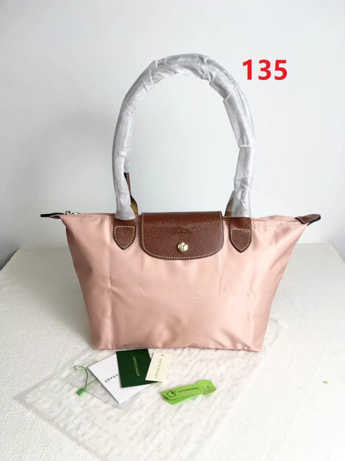 Nylon bag，budget,size 23x14x22cm or 28x15.5x26.5cm or 31x19x30cm, B28-123-151