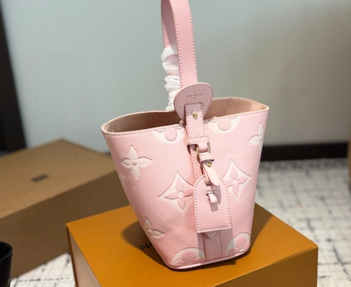 Split leather bag ,3A , size 19x18x12cm,no box,  B68-86-88