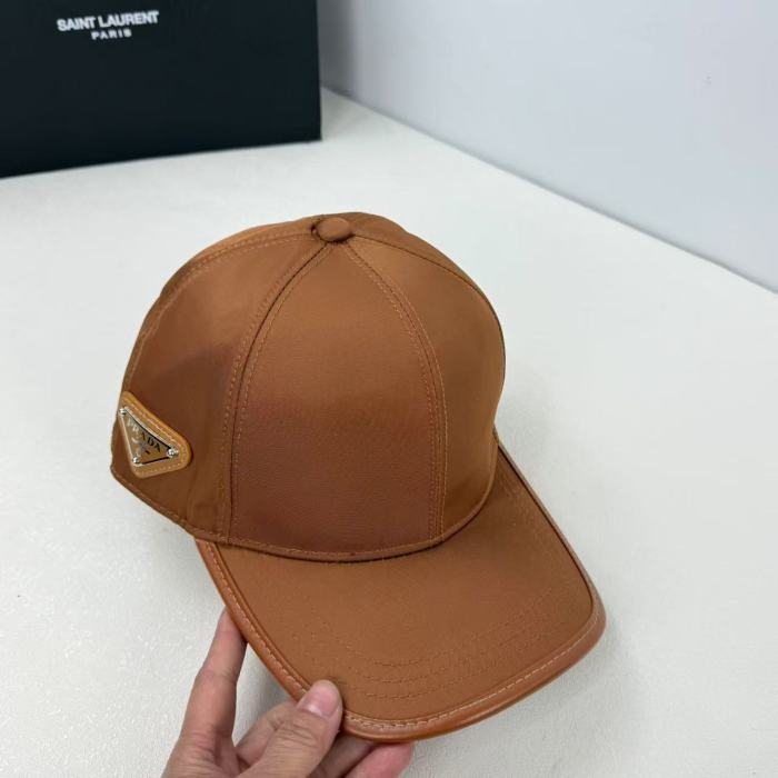 Fashion hat for women men ,no box. HX25-25-28