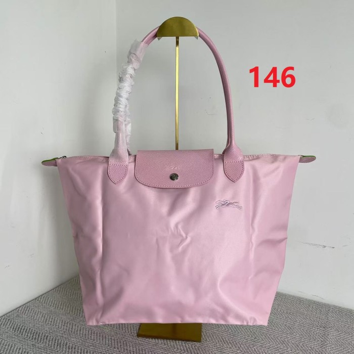 Nylon bag，budget,size 23x14x22cm or 28x15.5x26.5cm or 31x19x30cm, B28-123-151
