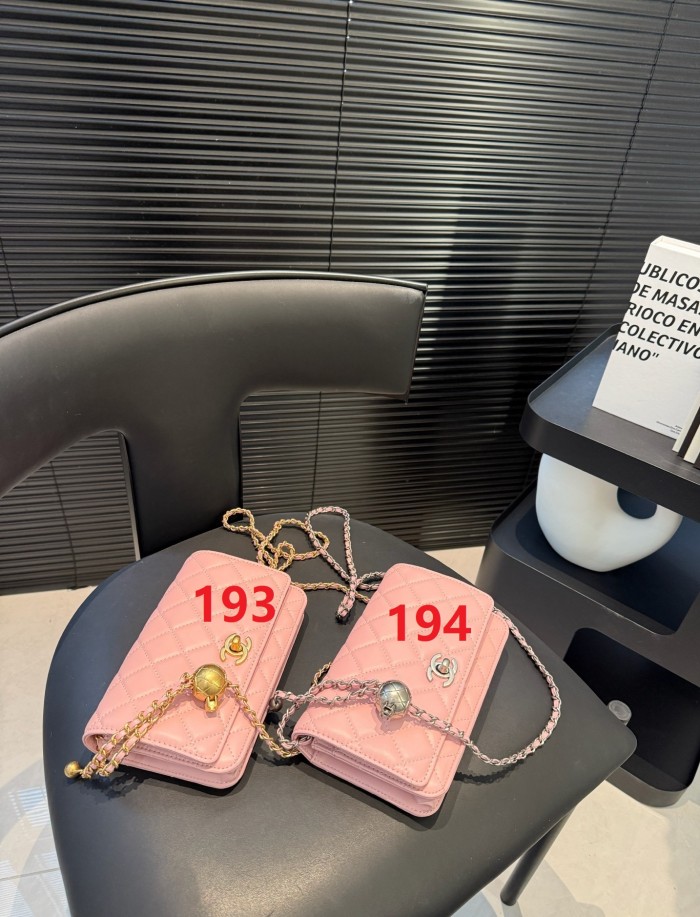 Split leather bag ,3A ,size 19.5x12cm,no box,  B75-191-198