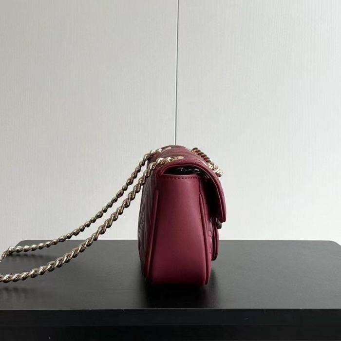 Leather bag ,5A ,size 22x6x13cm,no box,  B110-40