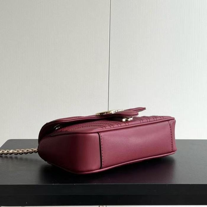 Leather bag ,5A ,size 22x6x13cm,no box,  B110-40