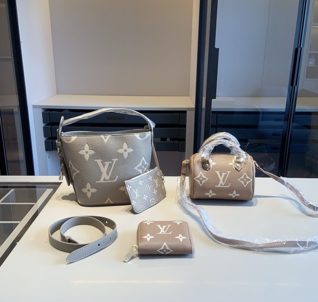 Split leather bag a set,3A ,no box, B75-218