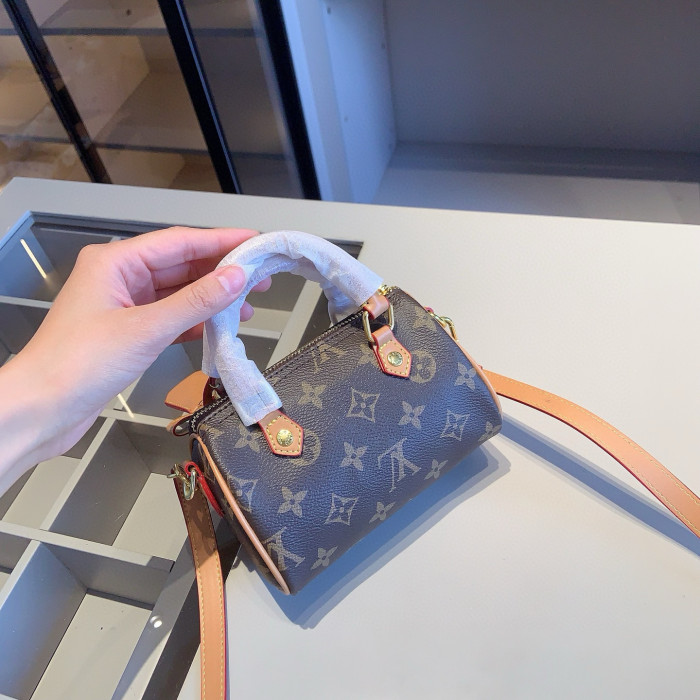 Split leather bag a set,3A ,no box,  B75-222