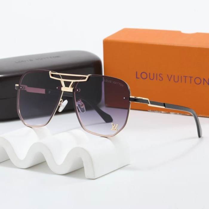 Blue light blocking sunglasses with the box and case ,G25-1330-1336