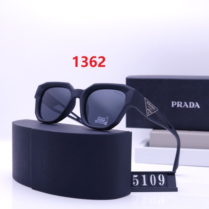 Blue light blocking sunglasses with the box and case ,G25-1358-1362