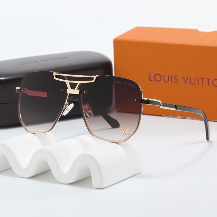 Blue light blocking sunglasses with the box and case ,G25-1330-1336