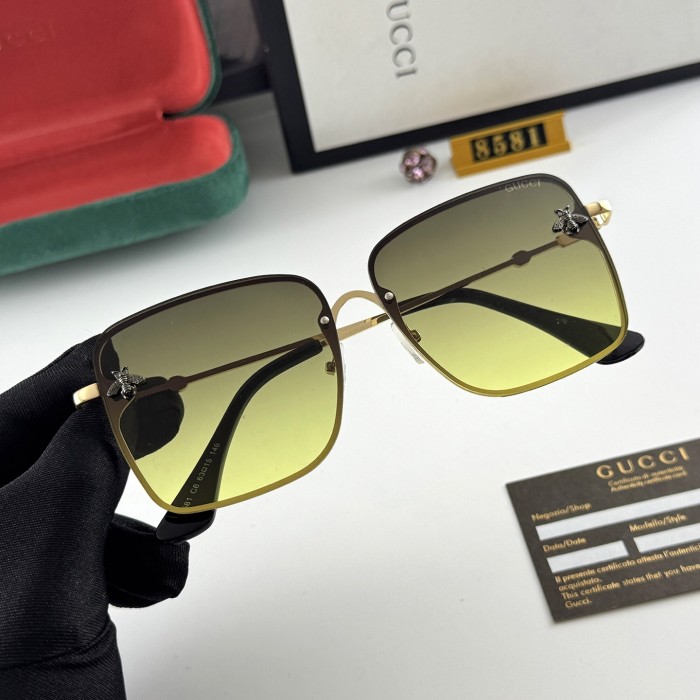 Blue light blocking sunglasses with the box and case ,G25-1308-1313