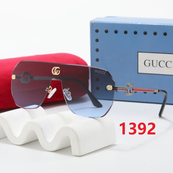Blue light blocking sunglasses with the box and case ,G25-1387-1393
