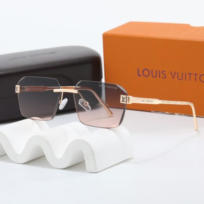 Blue light blocking sunglasses with the box and case ,G25-1323-1329