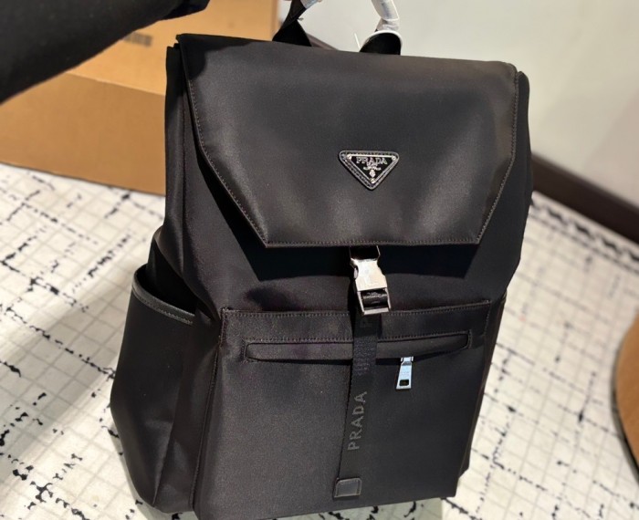 Nylon bag ,4A , size 40x32cm,no box,  B88-165-166