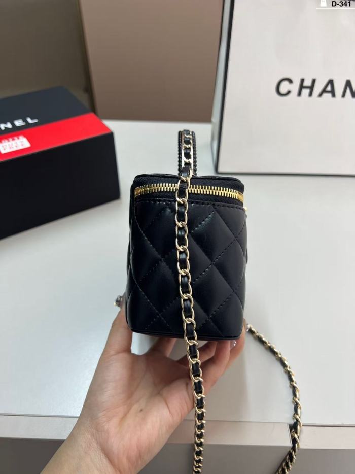 Split leather bag ,4A ,size 16X11cm,no box,  B75-224-225