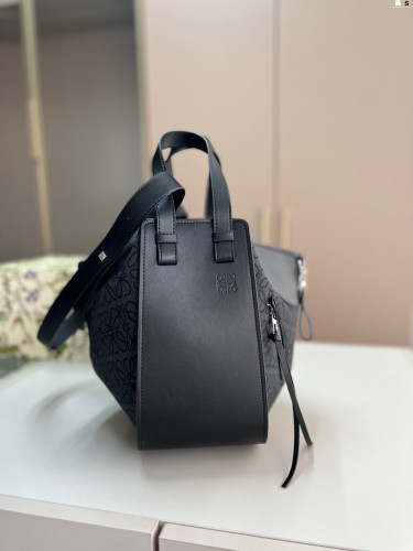 Split leather bag ,4A , size 28x17cm,no box,  B80-16-20