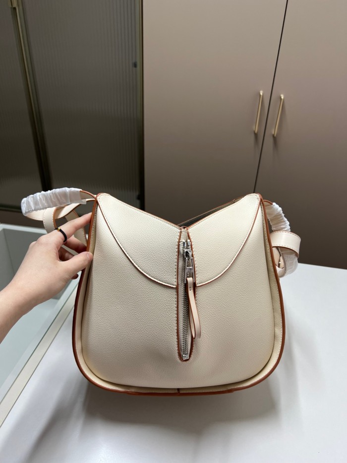 Split leather bag ,4A , size 27x23cm,no box,  B80-21-28