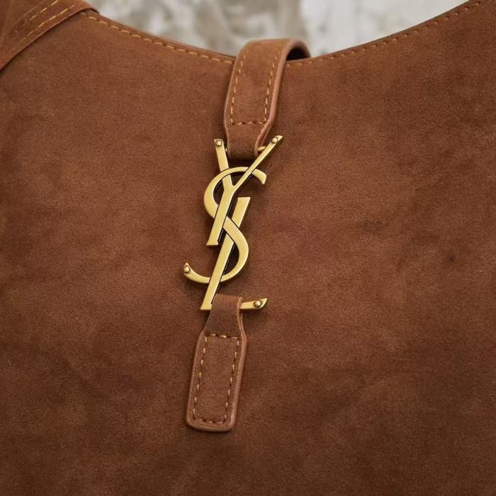 Leather bag ,5A ,size 29*29*12cm,no box,  B110-41