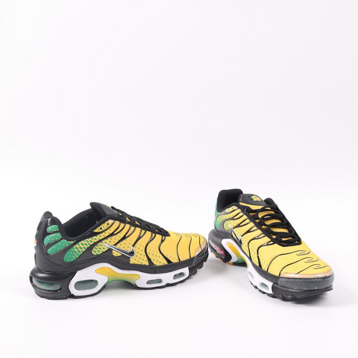 Men runner sneaker shoes,  with box,size 39-48，SS60-3027