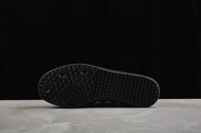 Women runner sneaker shoes,  with box,size 36-42，SS60-3018