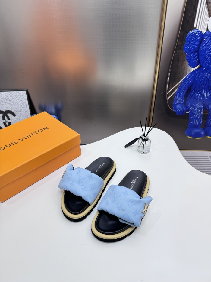 Women  flat slippers shoes,,size 35-42, SS60-344-351