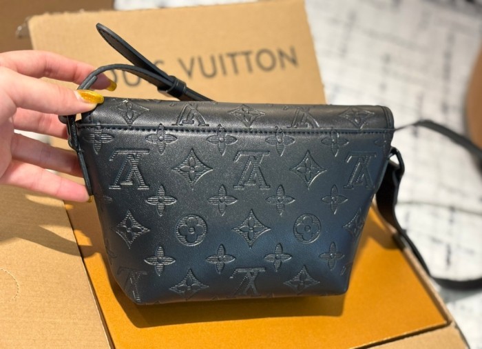 Split leather bag ,3A ,size 15x14cm, no box,  B68-112-113