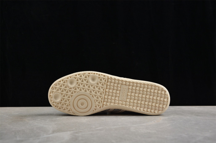 Women runner sneaker shoes,  with box,size 36-41，SS60-3015