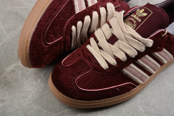 Women runner sneaker shoes,  with box,size 36-42，SS60-3017