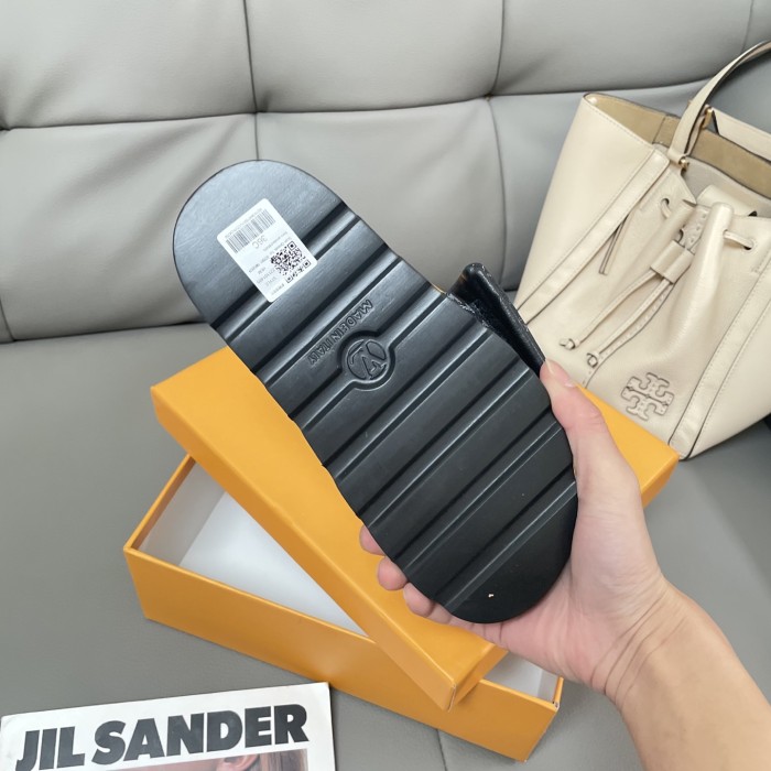 Women  flat slippers shoes,,size 35-42, SS60-186