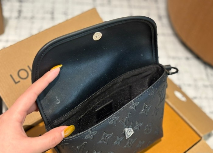 Split leather bag ,3A ,size 15x14cm, no box,  B68-112-113