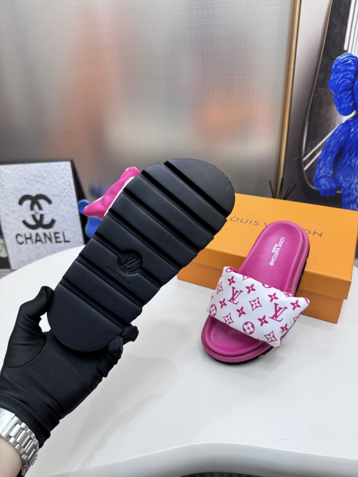 Women  flat slippers shoes,,size 35-42, SS60-126-128