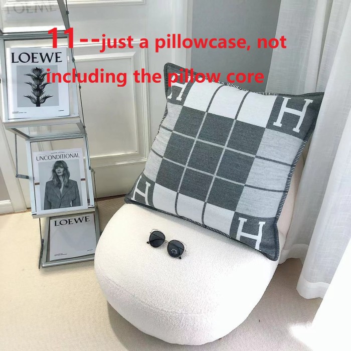 Wool blanket size 140-175cm--weight 800g,  pillowcase not including the pillow core ,size 45*45cm--weight 175g, SF55-1-12