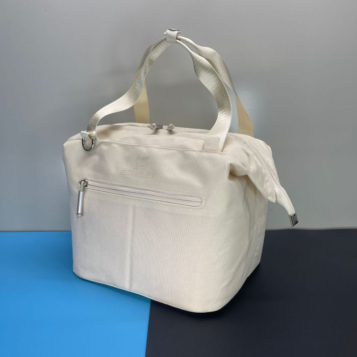 Outdoor waterproof portable travel bag and lunch bag,size 24*21cm,B50-27-35
