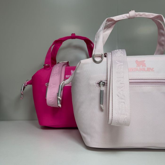 Outdoor waterproof portable travel bag and lunch bag,size 24*21cm,B50-27-35