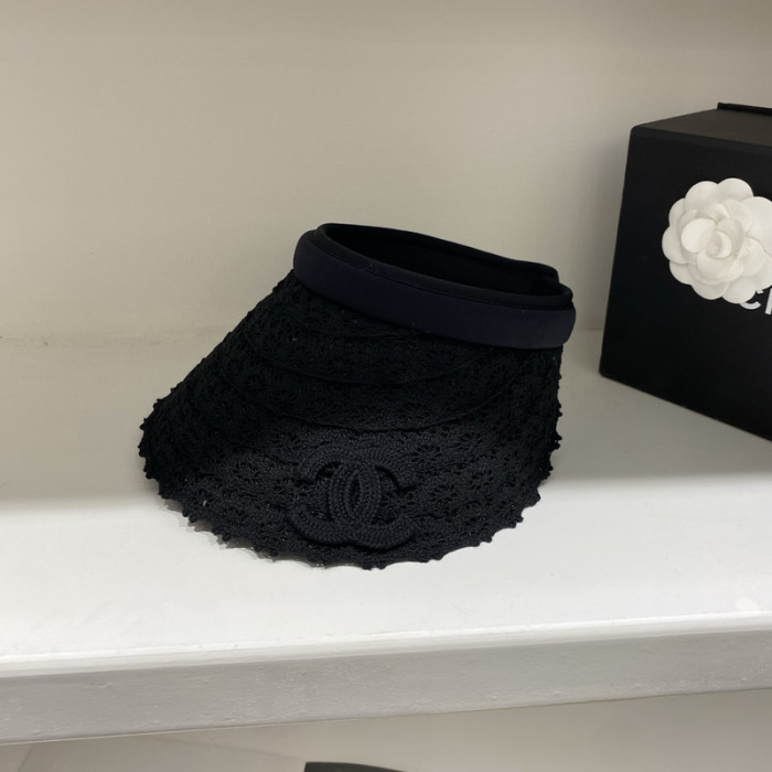 Fashion hat 🏖️➕ straw bag ⛱️ set  ,no box. HX40-54