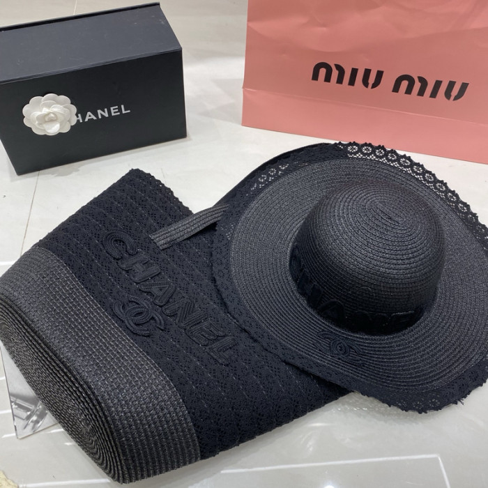 Fashion hat 🏖️➕ straw bag ⛱️ set  ,no box. HX40-53