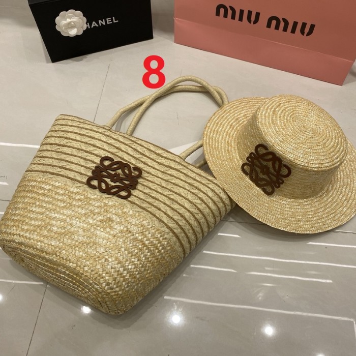 Fashion hat 🏖️➕ straw bag ⛱️ set  ,no box. HX40-7-11