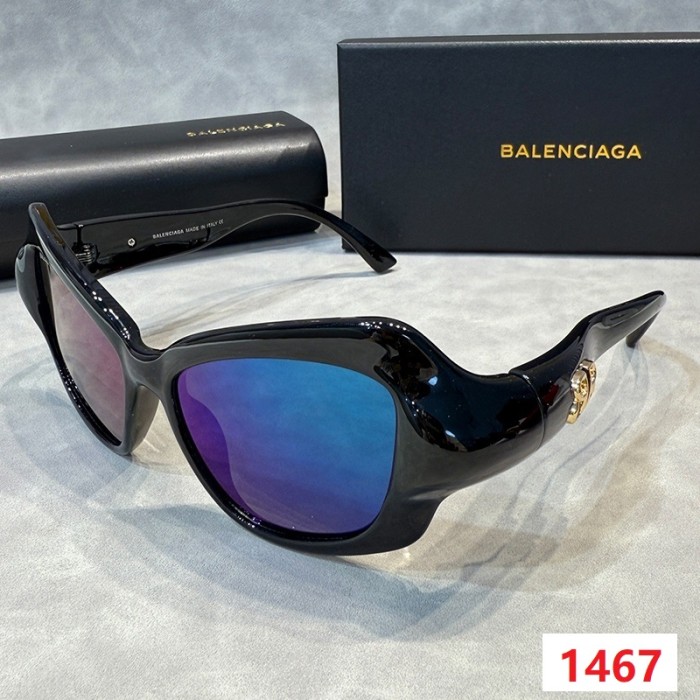 Blue light blocking sunglasses with the box and case ,G25-1464-1469