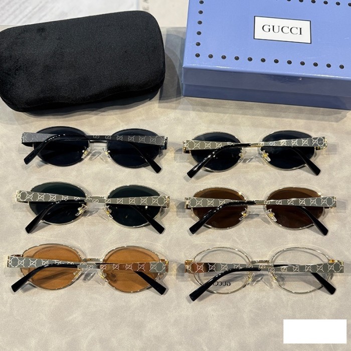 Blue light blocking sunglasses with the box and case ,G25-1508-1513
