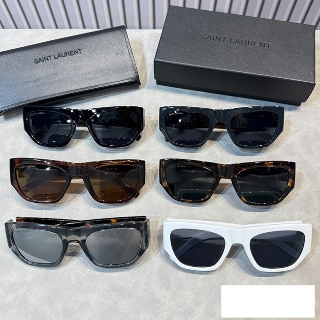 Blue light blocking sunglasses with the box and case ,G25-1490-1495
