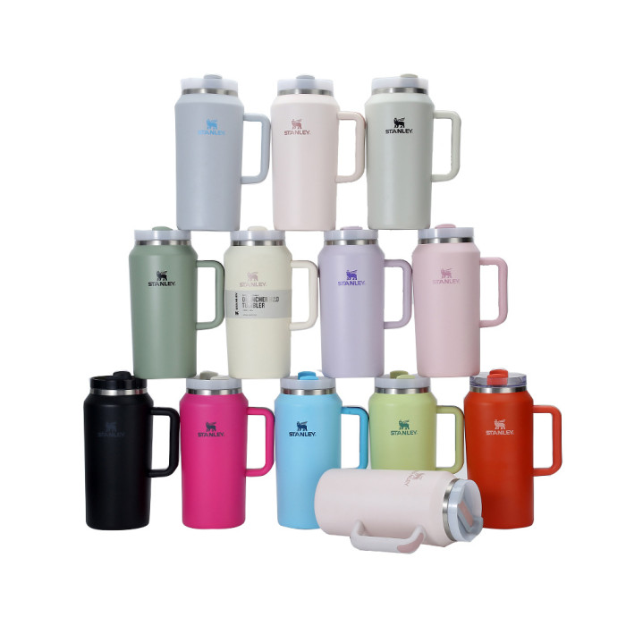 64 OZ Vacuum cup, 1.9L,  with box, CUP21-125-137