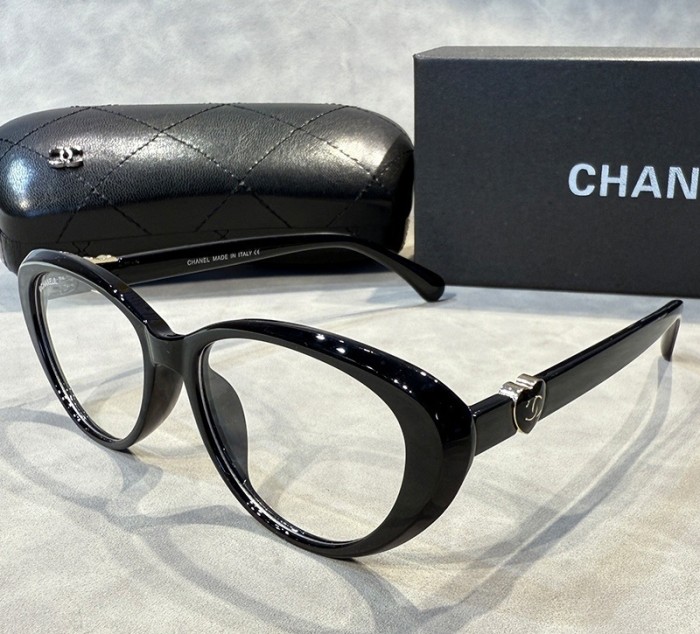 Blue light blocking sunglasses with the box and case ,G25-1554-1562