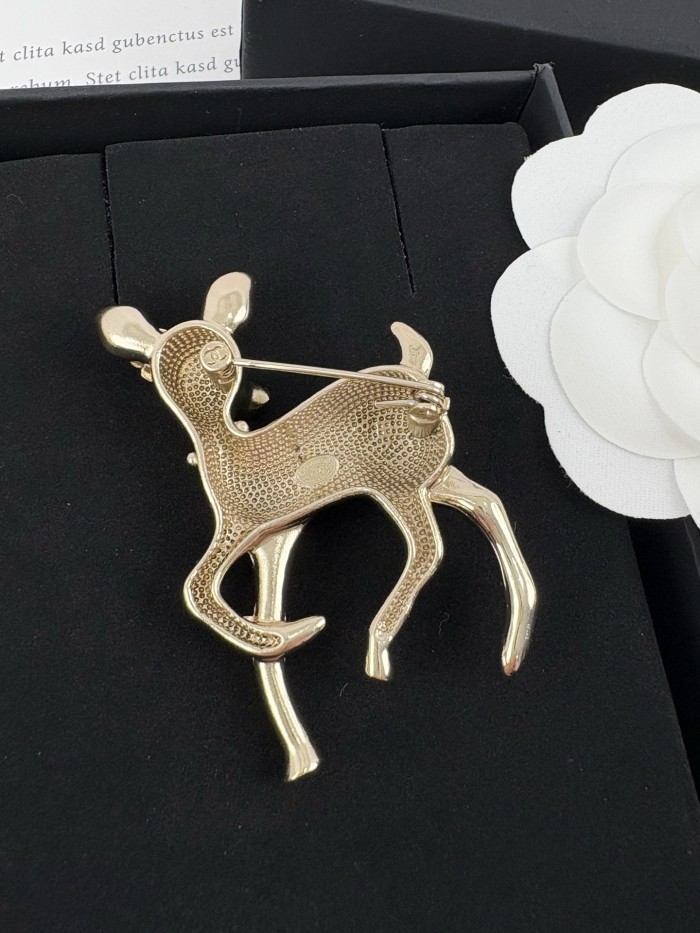 Brooch jewelry ,with box,  J25-81