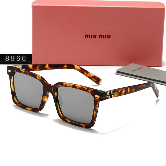Blue light blocking sunglasses with the box and case ,G25-1648-1655