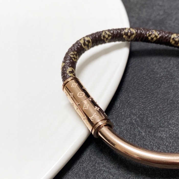 Bracelet bangle jewelry ,with box,  J25-80