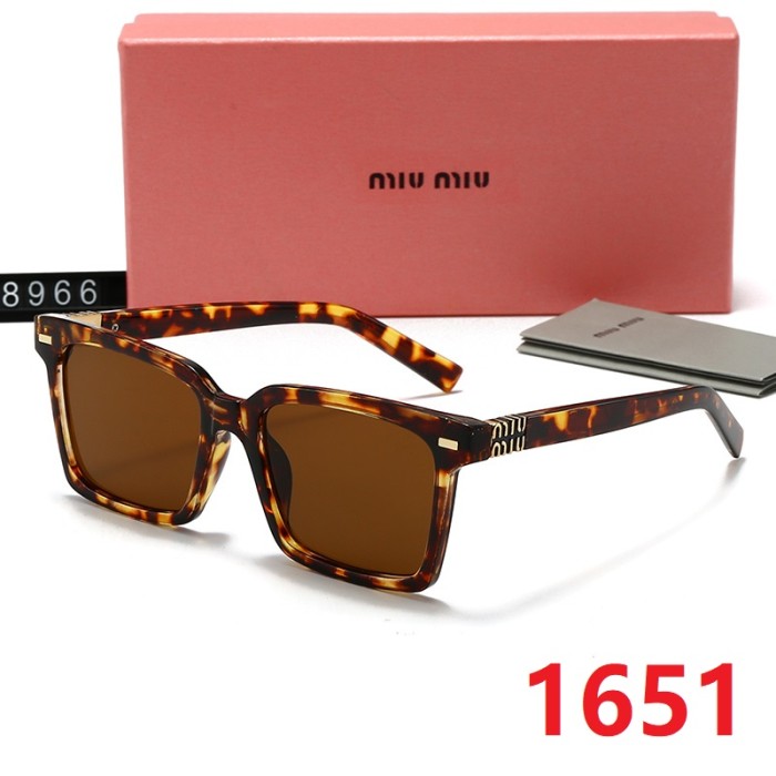 Blue light blocking sunglasses with the box and case ,G25-1648-1655