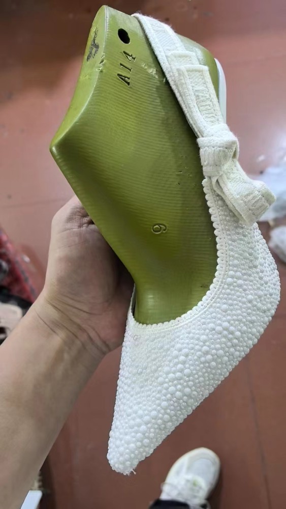 Women heel shoes,size 35-41, with box, SS110-15